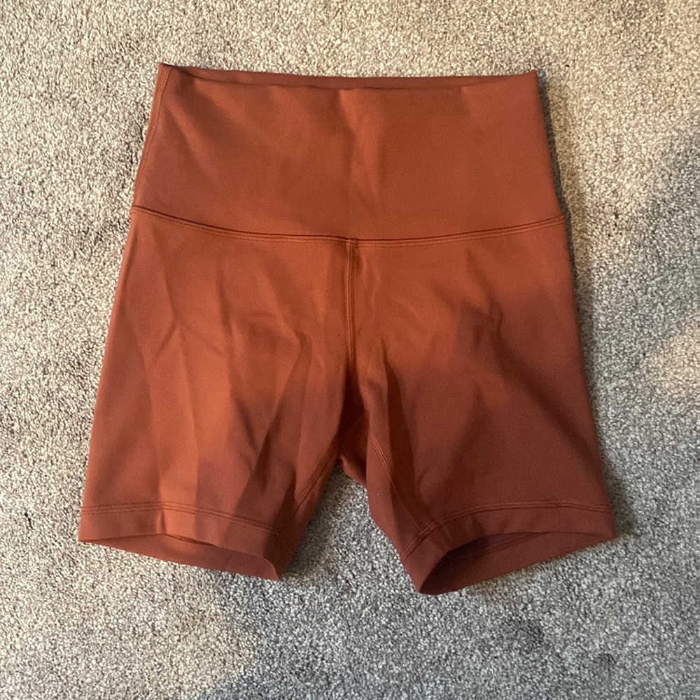 Lululemon wunder under shorts